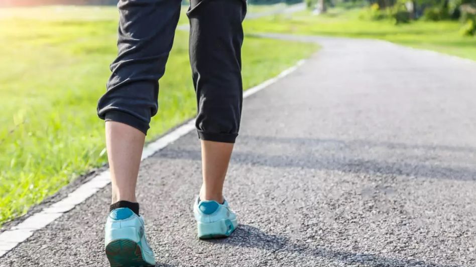 Una caminata de 30 a 40 minutos al menos tres veces por semana ayuda a cuidar el corazón