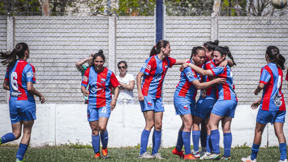 San José dueño del clásico y del liderazgo 