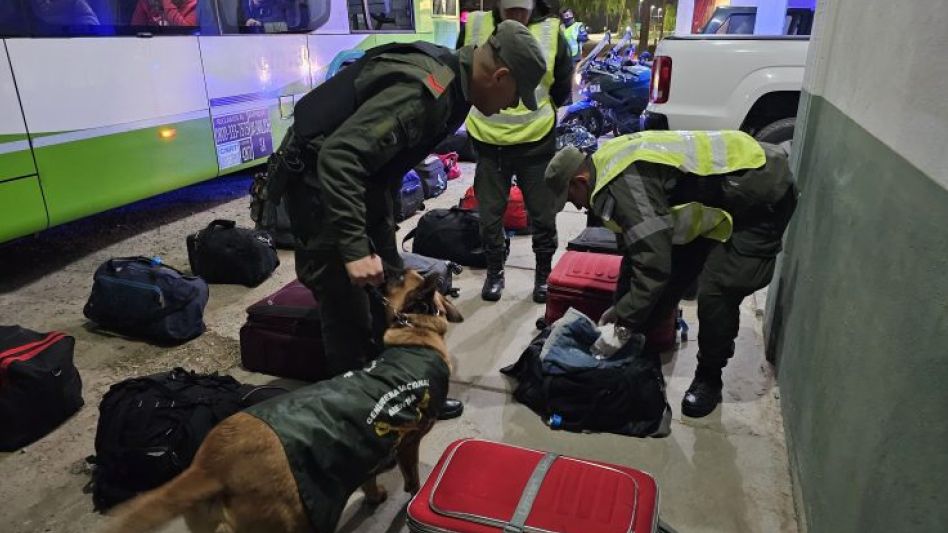 Incautan más de dos kilos de cocaína en un micro que circulaba por la ruta 3