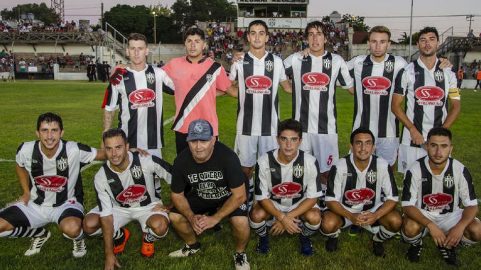 Alumni en el Torneo Regional Federal Amateur 2019. Esa fue la última participación del albinegro en este tipo de competencia.