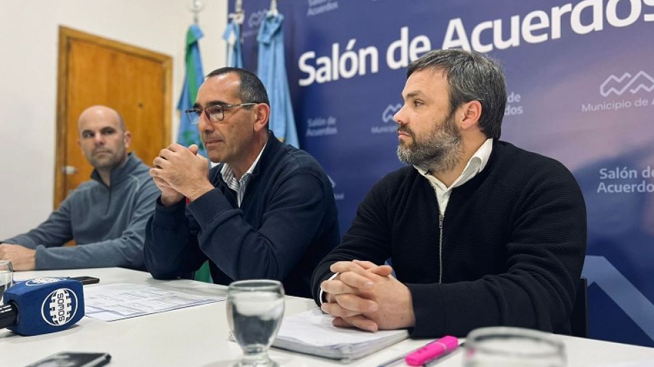 Sombra devolverá salarios recortados  y confirmó que el decreto sigue vigente
