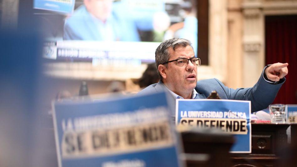 Con apoyo del PRO, UCR y gobernadores del PJ, Milei logró mantener el veto a la ley de financiamiento universitario