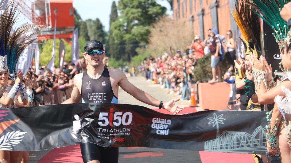 Gerónimo Dhereté ganó el Ironman 5051 de Gualeguaychú. El azuleño finalizó la prueba en un tiempo de 1h54m50s. GENTILEZA EZEQUIEL DÍAZ