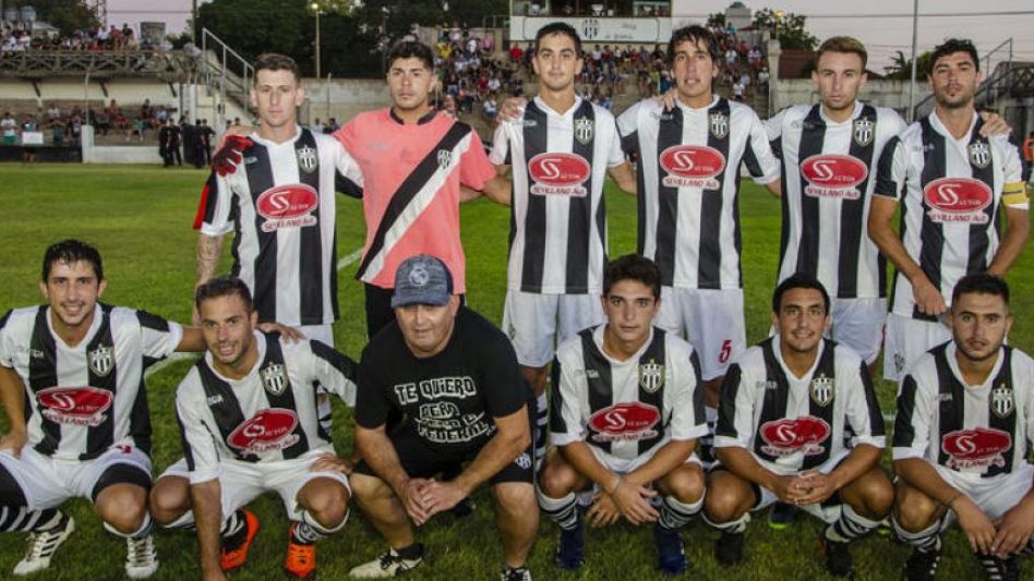 Alumni y Boca debutan mañana en el Regional 
