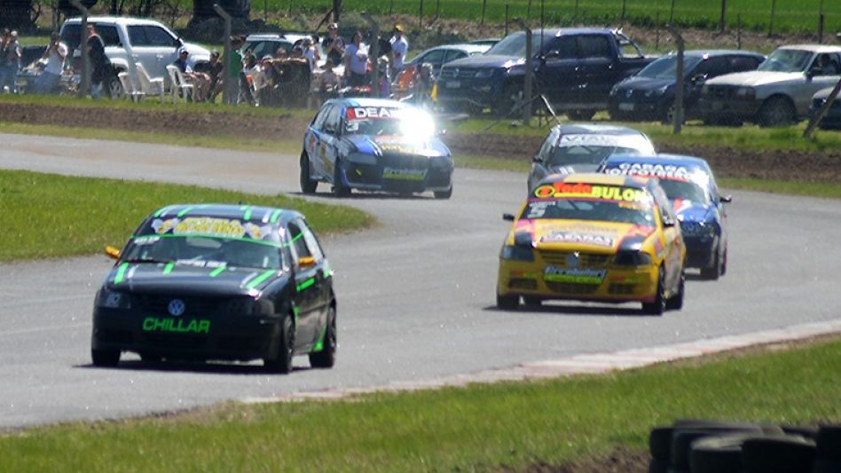 Agustín Gelso, el piloto de Chillar ganó la final luego de largar desde el fondo de pelotón y ahora estiró la ventaja a falta de dos fechas. Foto: gentileza Miguel Angel. 