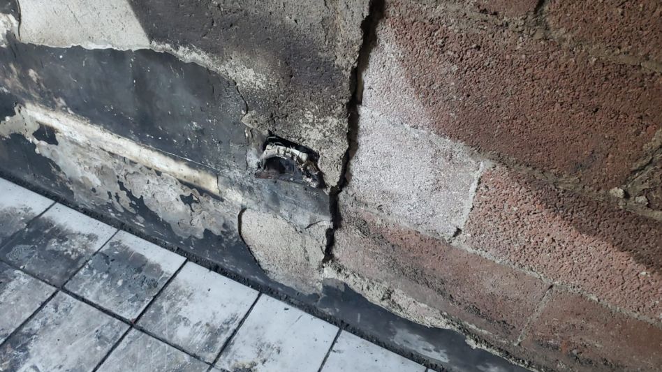 El enchufe de una habitación, el lugar donde el foco ígneo se inició.