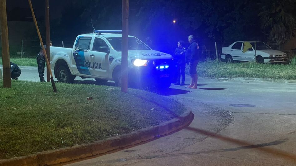 El incidente donde un menor resultó herido sucedió en el cruce de las calles España y Pringles. FOTO: PBA