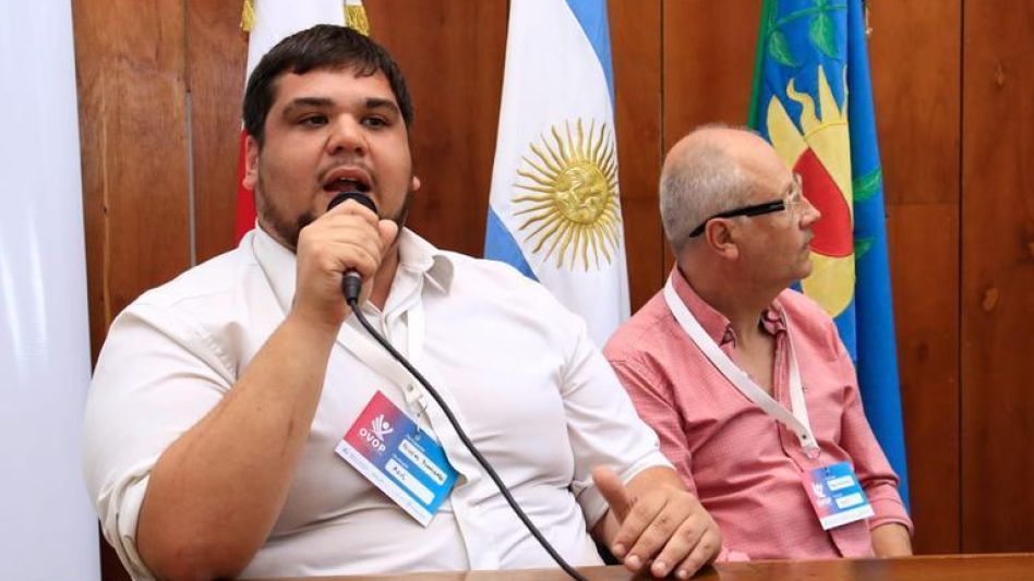 El secretario de Desarrollo Productivo Local, Arraigo y Empleo de la comuna, Nicolás Tumminaro, y el director de Turismo, Pedro Stancanelli.