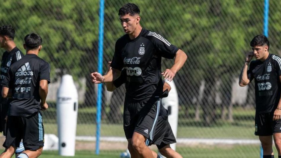 Ezequiel Gerez formó parte de la Selección Argentina Sub 20 del Ascenso.