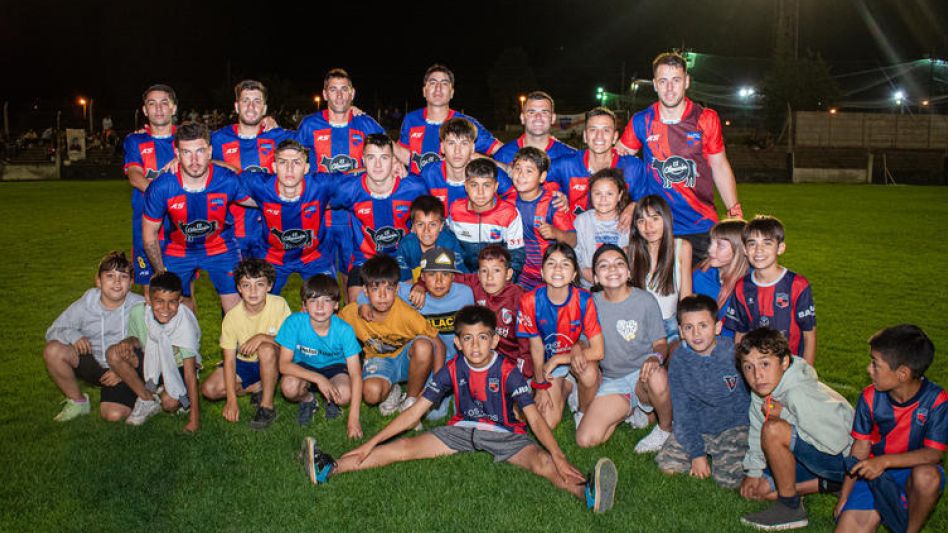 San José buscará la victoria que le permita avanzar a la siguiente ronda. El Santo será local de Atlético Tapalqué, que también tiene posibilidades de clasificar.