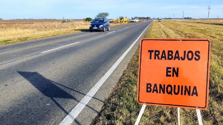 Kicillof convocó a los intendentes a firmar un pedido para que Milei reactive la obra pública