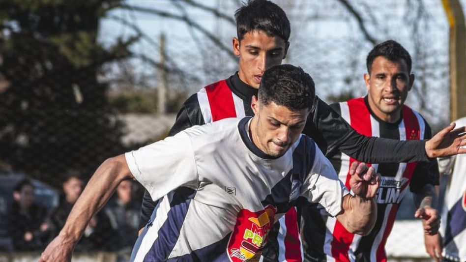 Cemento estará recibiendo a Chacarita Juniors en el inicio de los cuartos de final del Torneo Clausura de Primera División. ARCHIVO