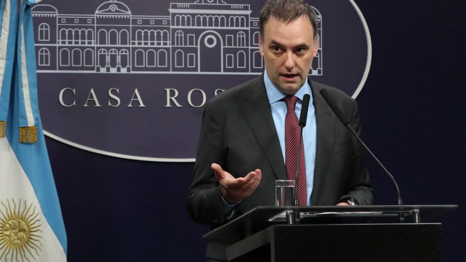 El Gobierno presiona a los gobernadores con prorrogar el Presupuesto 2023