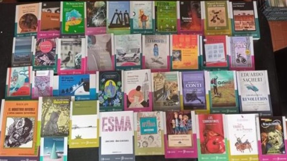 El proyecto desaprobado también fue cuestionado por docentes de diversas instituciones educativas