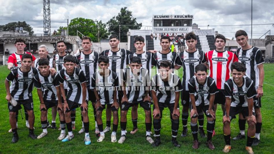 Alumni el único ganador de las semifinales 