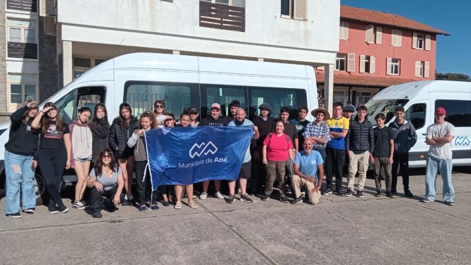 Alumnos de Azul participaron del cierre del programa "Jóvenes y Memoria" edición 2024