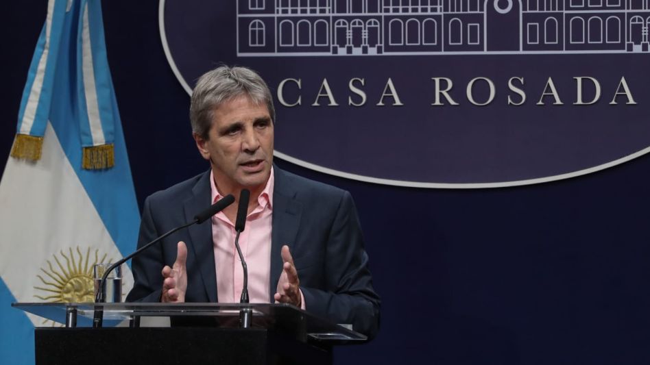 Caputo justificó la quita de medicamentos: "Sólo el 11% de los jubilados son pobres"