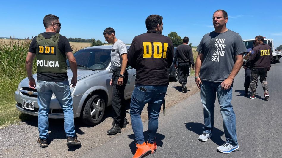 Sobre la Autovía de la Ruta 226 pudo ser interceptado el auto en que el recluso se trasladaba. FOTO: DDI AZUL/PBA