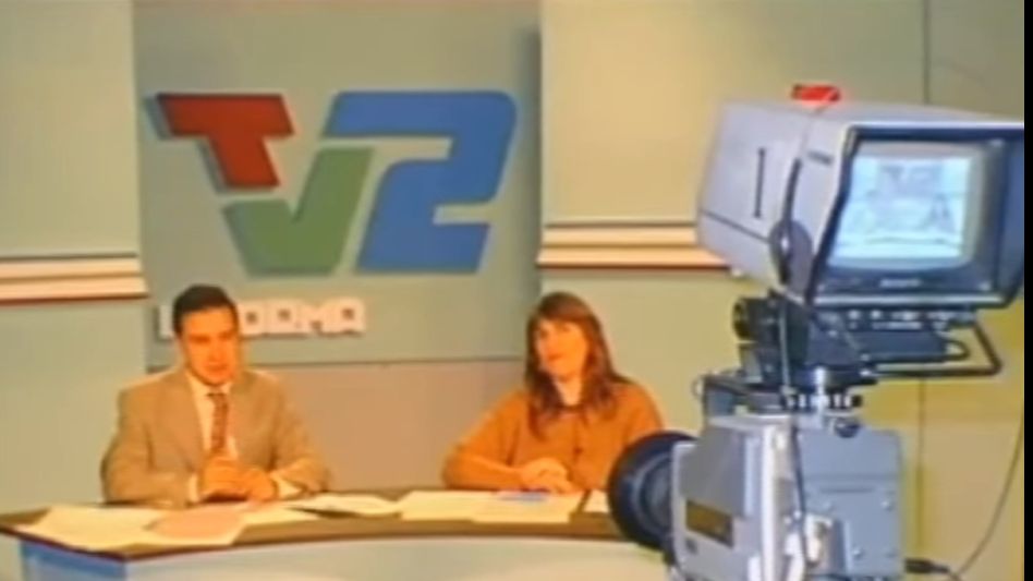 Miguel Di Spalatro y Mirta de la Torre informando. 