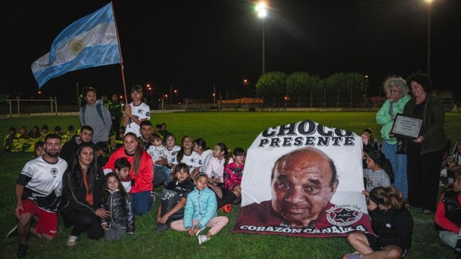Se realizó la primera edición de la   Copa de Fútbol Infantil "Homenaje   a Horacio 'Chocolate' Ledesma"   