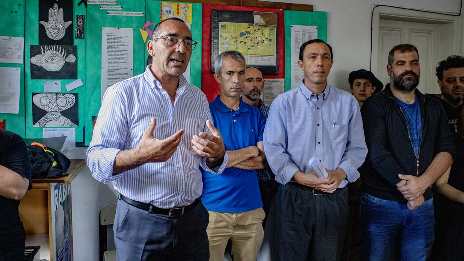  Entrega de computadoras a establecimientos educativos