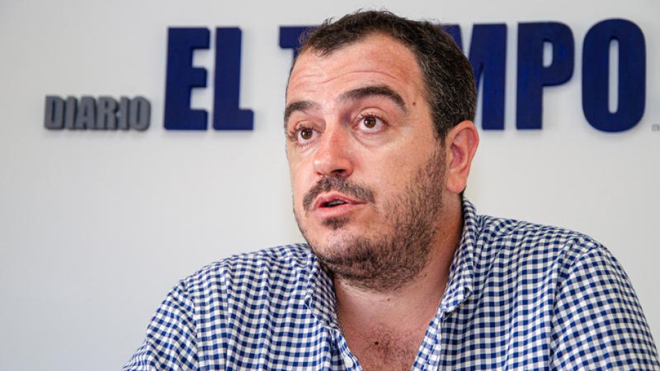  "Es de un infantilismo tremendo pararse e irse   cuando se está perdiendo la discusión política" 