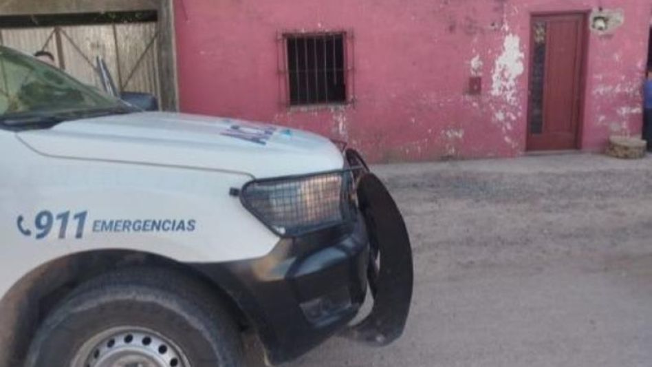 Uno de los allanamientos realizados en el marco de la investigación de este violento robo. El hecho, desde hace tres días, tiene a un menor de edad detenido.  EPDS AZUL/PBA