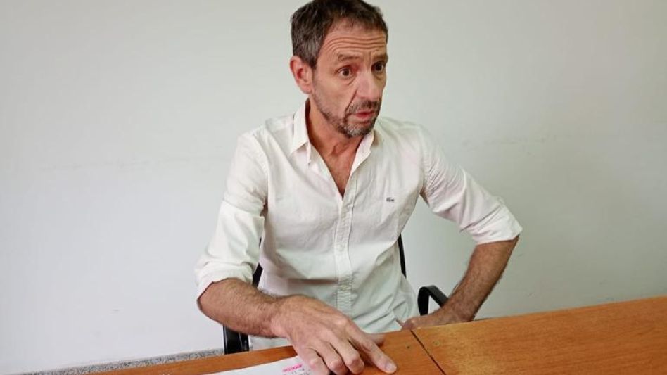 El responsable de la delegación de IOMA Azul, Carlos Gaglione, el día que fue entrevistado por este medio.  ADRIAN GELOSI