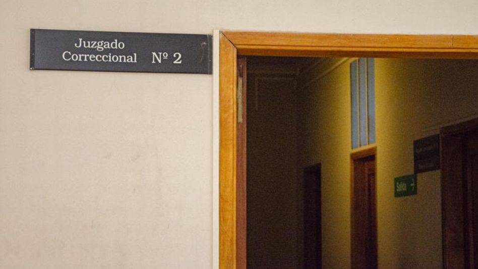 Ante el Juzgado Correccional 2 a cargo del magistrado Héctor Torrens se había tramitado este proceso abreviado que finalizó con una nueva condena para un azuleño.  NACHO CORREA