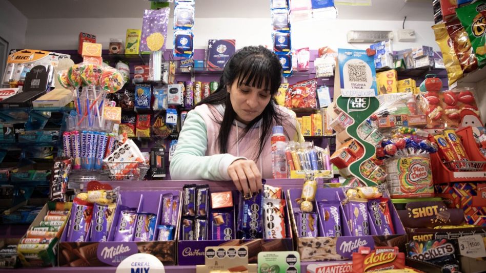 El consumo cayó 14% en 2024: fue el peor año en dos décadas