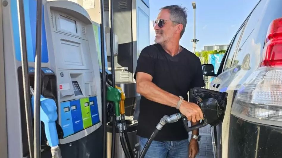 Se oficializó el autodespacho de combustible a través de un decreto.