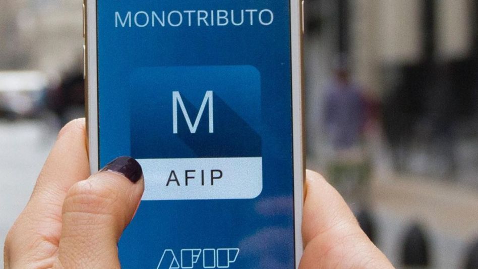 En la nueva normativa se refirió que la actualización de las escalas del monotributo se efectuará en los meses de enero y julio.