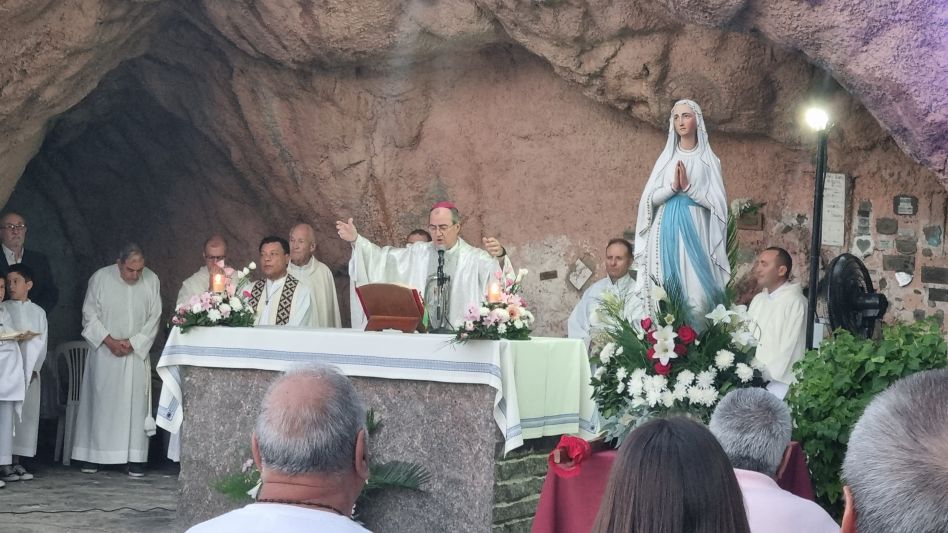 Se celebraron las Fiestas Patronales de la Virgen de Lourdes
