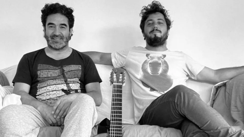 En Casa Ronco a las 21, Fabio Mono Herrera y Rafa Doorish juntos en Azul, en el marco de la Gira marzo 2025.