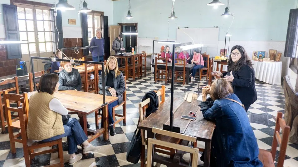 Comenzó el ciclo formativo 2025 en la Escuela Municipal de Platería