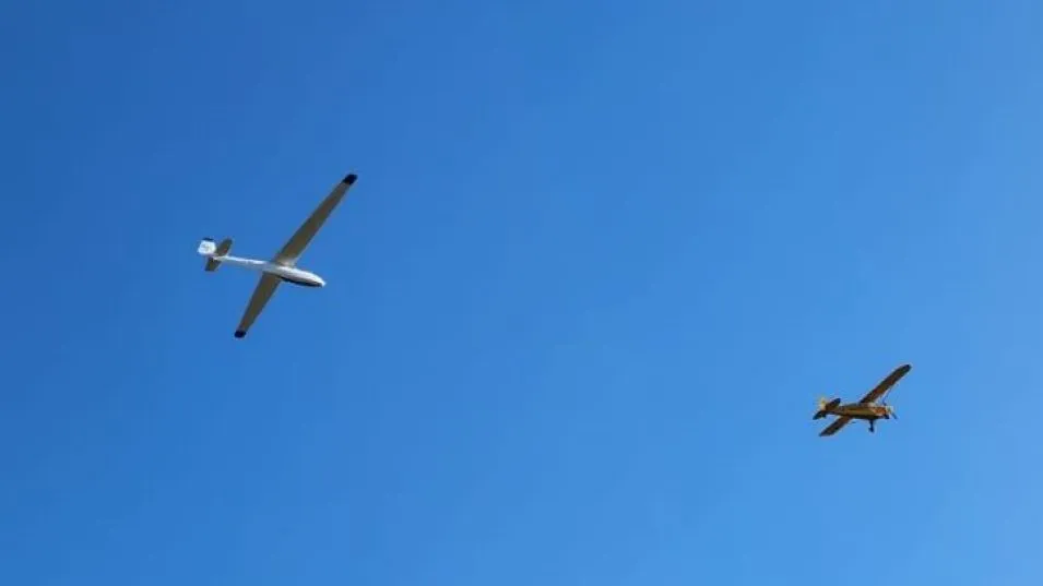 Vuelo de bautismo en el aeródromo 
