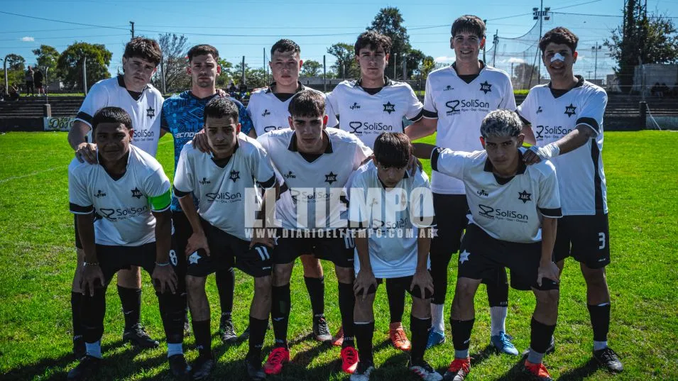 Con el empate en el clásico, Sarmiento quedó como único puntero 