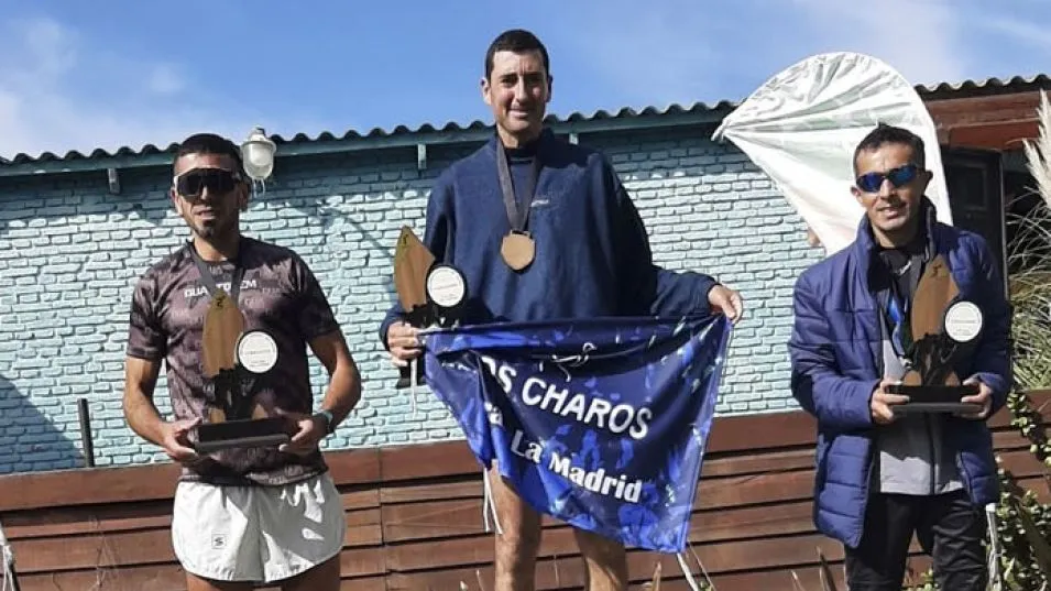 Tres azuleños compitieron en La Madrid 