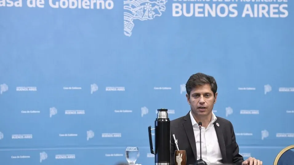 La Provincia crea una bonificación para retener a los estatales con título universitario