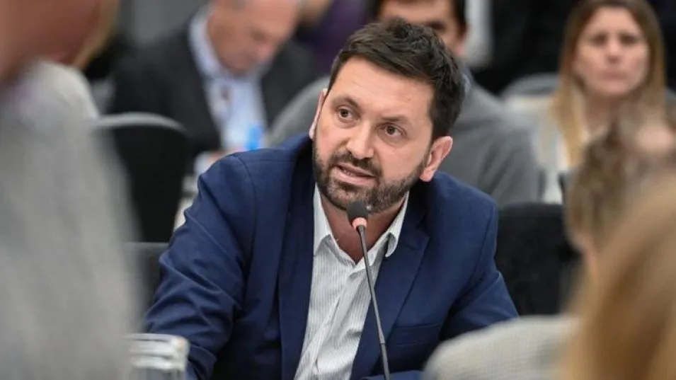 El legislador Pablo Juliano, autor del proyecto que pone en agenda en la Cámara de Diputados de la Nación la crítica situación de la Ruta 3.
