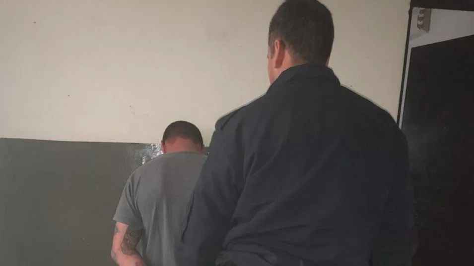 Al hombre que días pasados fue condenado nuevamente, tras firmar un juicio abreviado, personal policial lo había detenido el 24 de octubre de 2022. 