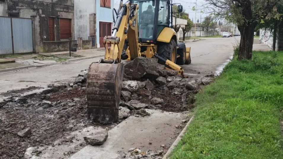 Se puso en marcha la tercera etapa del bacheo de hormigón