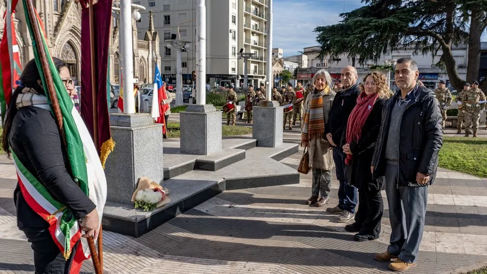 Se celebró en Azul el 79° Aniversario de la República de Italia con un emotivo acto en la Plaza San Martín