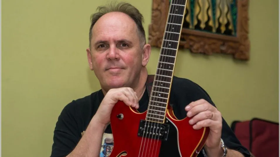 Daniel Raffo y La Patada traen una  noche de blues al Teatro Español