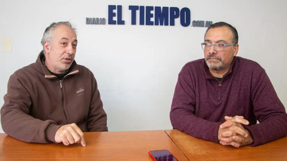 Los consejeros escolares Leandro Ferraro y Luciano Giachetti dialogaron con EL TIEMPO. NACHO CORREA