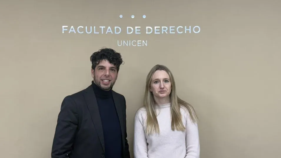 Ezequiel Valicenti y Victoria Schiro asumieron formalmente días atrás sus cargos como decano y vicedecana de la Facultad de Derecho de la UNICEN.