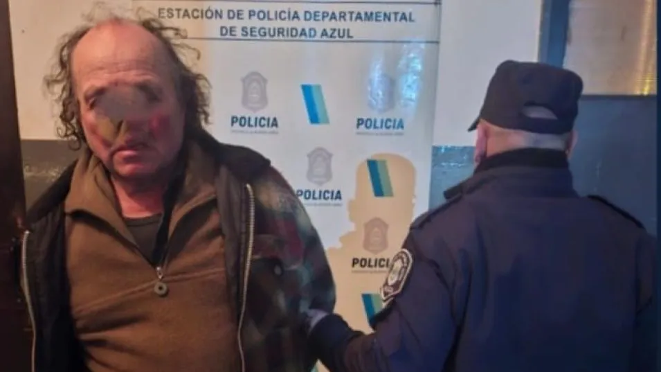 El aprehendido por estos hechos. Recuperó hoy lunes la libertad, tras ser indagado en Tribunales. FOTO: EDPS AZUL/PBA
