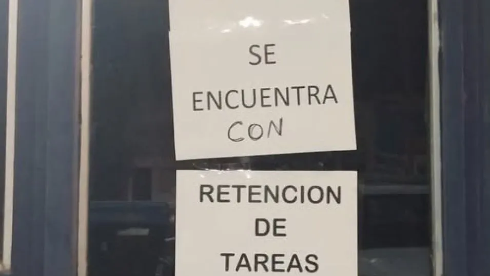 Trabajadores de Control Urbano realizaron una retención de tareas por las condiciones edilicias en sus oficinas.  ARCHIVO/WEB