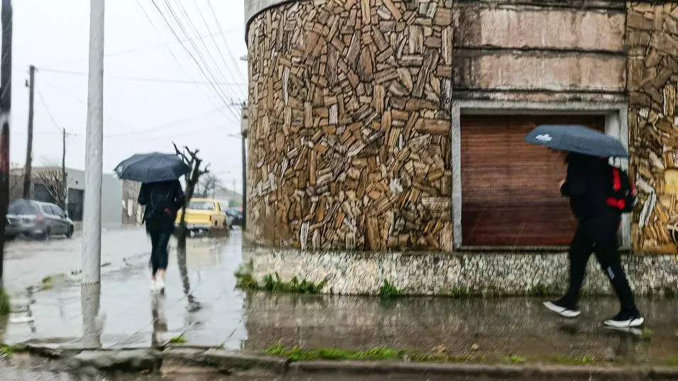 Exceso hídrico en Azul: lluvias actuales superan significativamente promedios históricos