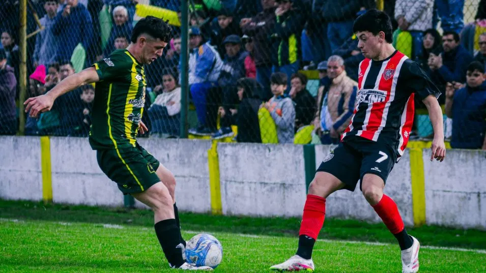 En un emotivo partido, la primera final terminó en empatada 
